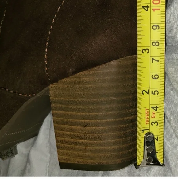 Brown Suede Women's Boots - Picture 8 of 8